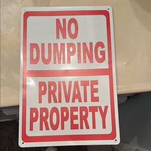 No Dumping Private Property Sign